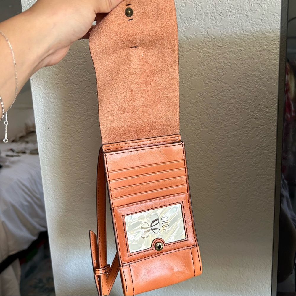 Hobo / Token Leather Crossbody Smart Phone Wallet Purse Bag - Picture 3 of 8